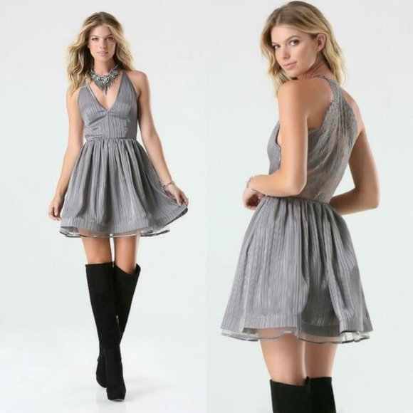 bebe Dresses & Skirts - NWT Bebe Lace Magnolia Frost Metallic Halter Dress